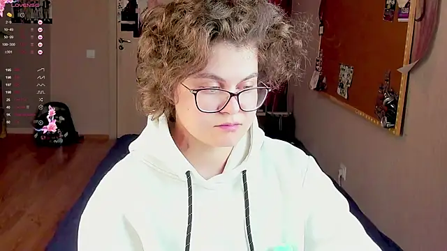 Sashy Way online show from December 7, 10:01 am