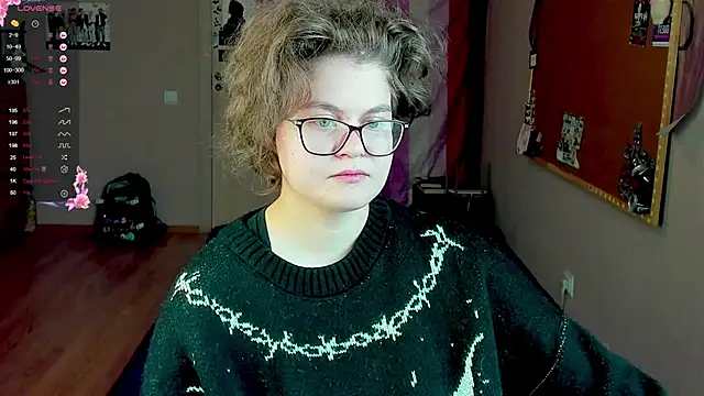 Sashy Way online show from December 15, 1:13 am