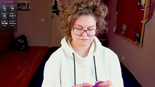 Sashy Way online show from January 3, 3:16 am