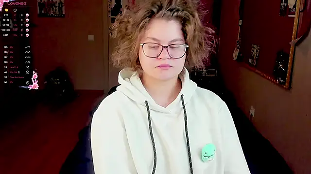 Sashy Way online show from February 11, 2:35 pm