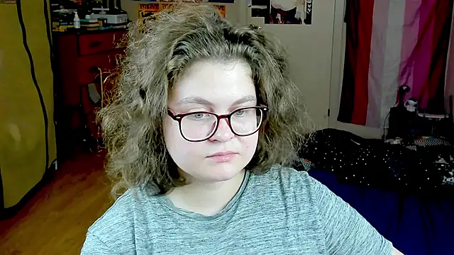 Sashy Way online show from October 10, 8:19 pm