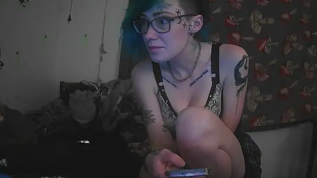Snapshot of Emily0903 chatting on November 28, 3:53 am Emily0903 online show from November 28, 3:53 am