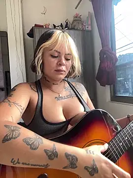 ivanna rivera online show from April 8, 8:53 pm