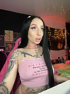 Molly  Moon online show from December 10, 5:39 am