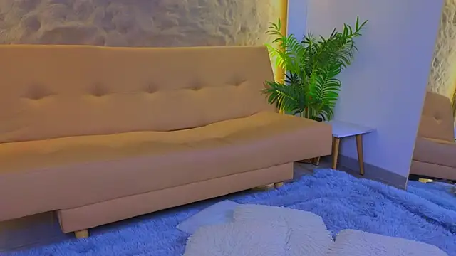 Snapshot of Isa__Blanc chatting on September 25, 3:10 am Isa Blanc online show from September 25, 3:10 am