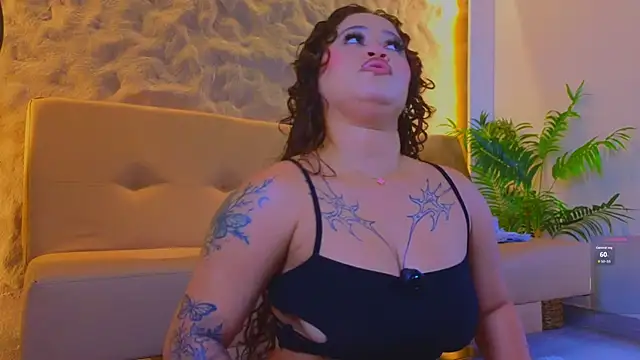 Snapshot of Isa__Blanc chatting on November 26, 2:23 am Isa Blanc online show from November 26, 2:23 am