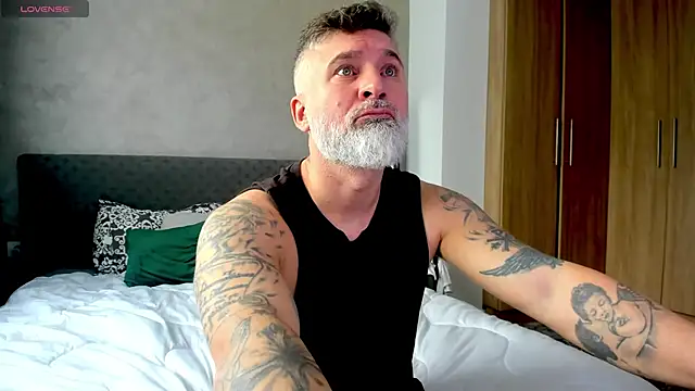 BlowMyXXL online show from March 2, 10:14 am