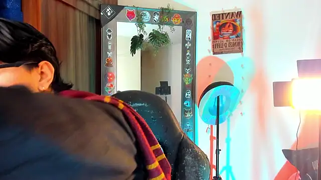 marckalexis online show from April 15, 4:08 am