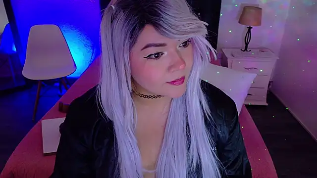 Snapshot of Cuckold_lover69 chatting on January 17, 3:55 am Cuckold lover69 online show from January 17, 3:55 am