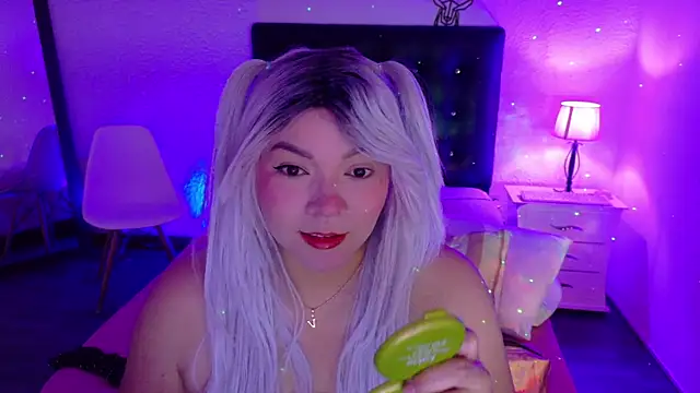 Snapshot of Cuckold_lover69 chatting on February 12, 3:18 am Cuckold lover69 online show from February 12, 3:18 am