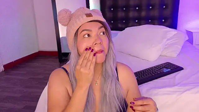 Cuckold lover69 online show from December 18, 1:50 pm