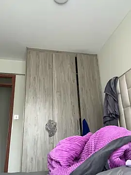 Fanclubbbbb online show from April 8, 8:25 am