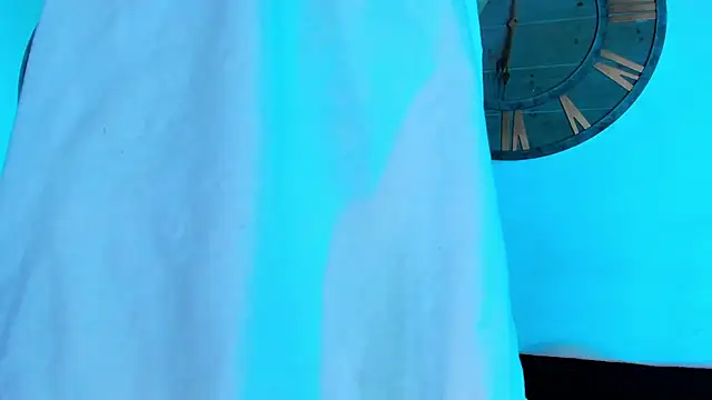 Snapshot of Mike_0233_ chatting on January 22, 6:52 am Mike 0233 online show from January 22, 6:52 am