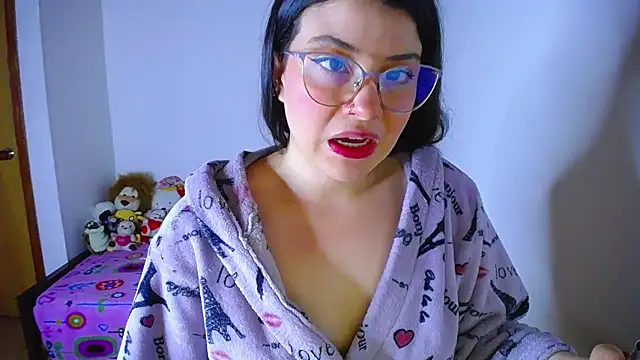 juli05star20 online show from September 11, 2:22 am