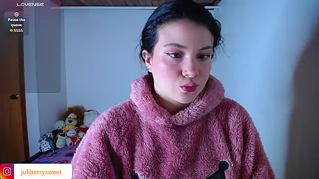 juli05star20 online show from October 15, 3:06 am