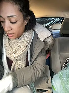 Snapshot of starrynikki chatting on December 7, 4:03 pm starrynikki online show from December 7, 4:03 pm