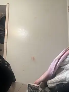 Snapshot of starrynikki chatting on December 14, 7:46 pm starrynikki online show from December 14, 7:46 pm