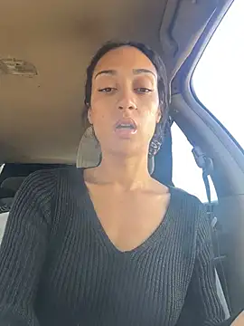 Snapshot of starrynikki chatting on January 6, 9:00 pm starrynikki online show from January 6, 9:00 pm