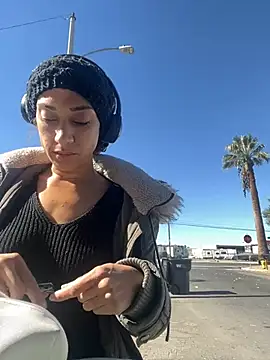 Snapshot of starrynikki chatting on January 20, 7:46 pm starrynikki online show from January 20, 7:46 pm