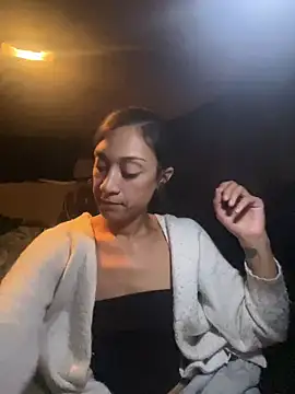 Snapshot of starrynikki chatting on February 1, 4:46 am starrynikki online show from February 1, 4:46 am