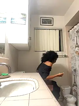 Snapshot of starrynikki chatting on September 11, 1:11 pm starrynikki online show from September 11, 1:11 pm