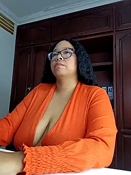 XMara online show from February 21, 8:27 pm