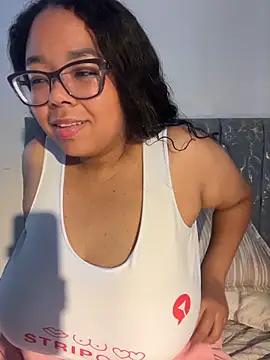 XMara online show from March 31, 7:03 pm