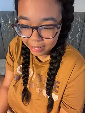 XMara online show from July 16, 3:40 pm