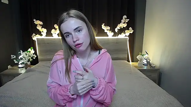 MargaritaKiss online show from April 21, 2:04 am