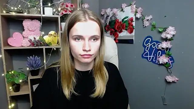 Snapshot of MargaritaKiss chatting on May 27, 7:33 pm MargaritaKiss online show from May 27, 7:33 pm