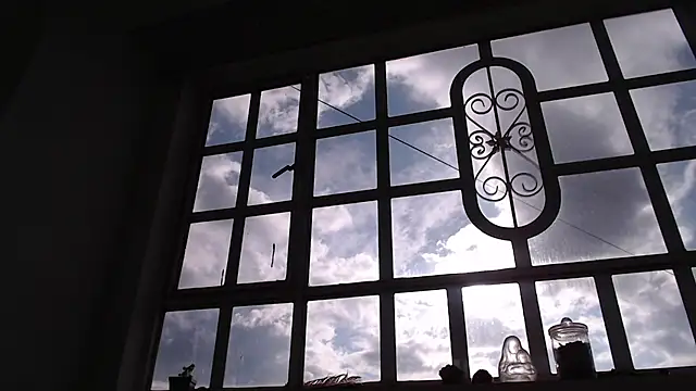 Marci owo online show from February 18, 9:42 pm