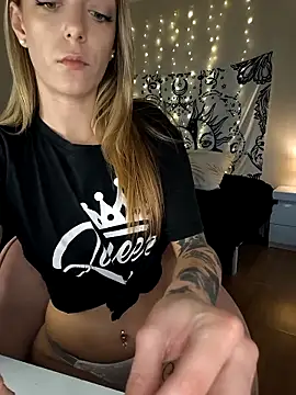 Nikiita-28 online show from March 20, 3:36 pm