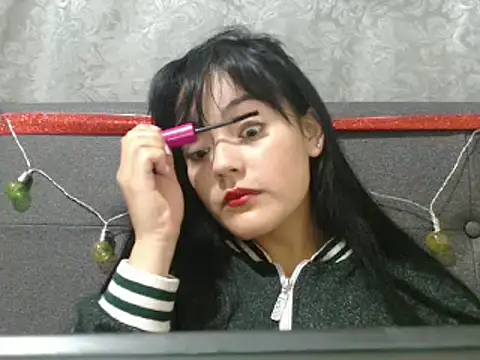 Snapshot of Alisha_99 chatting on February 2, 4:32 pm Alisha 99 online show from February 2, 4:32 pm