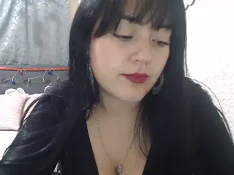 Snapshot of Alisha_99 chatting on February 12, 4:12 am Alisha 99 online show from February 12, 4:12 am