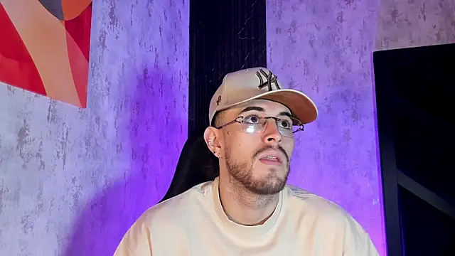 CodyWalkerR online show from July 21, 5:37 pm