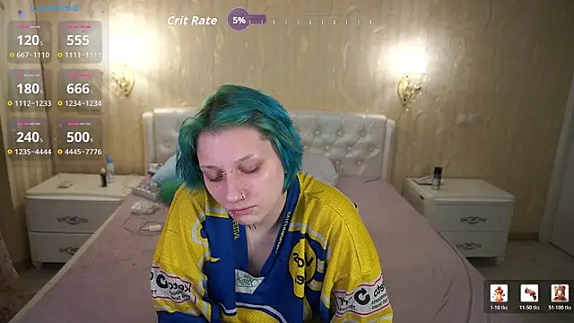 LunaaMayy online show from March 7, 4:15 pm