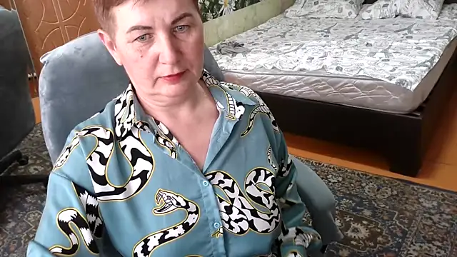 NicoleOlla online show from February 13, 8:59 am