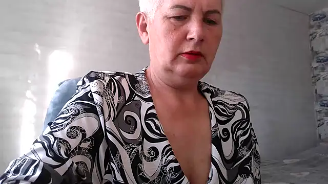 NicoleOlla online show from September 16, 1:50 am