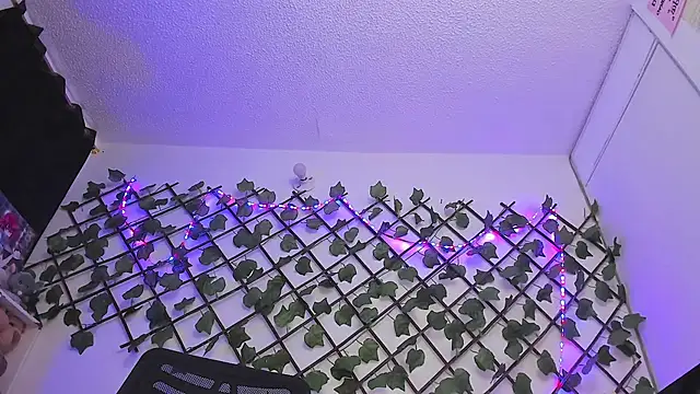 Snapshot of Pucaa_ chatting on January 18, 12:46 am Pucaa online show from January 18, 12:46 am