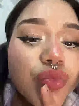 Snapshot of Pucaa_ chatting on October 16, 11:39 pm Pucaa online show from October 16, 11:39 pm