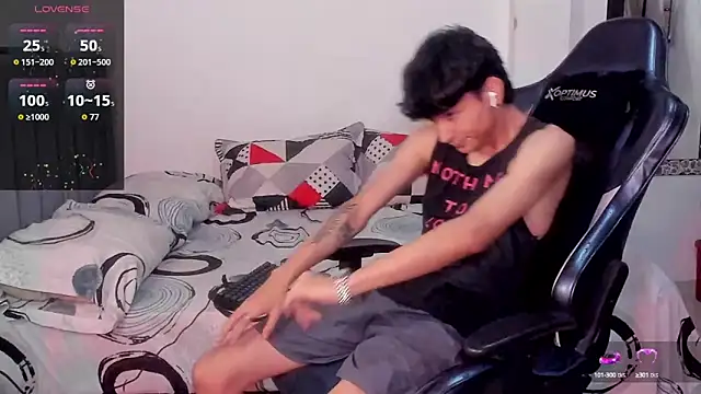 cute diego  online show from October 18, 10:54 pm