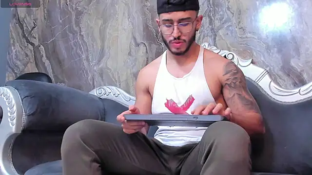 Liam Kleiin online show from February 12, 11:40 am