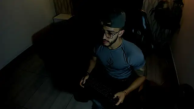 Liam Kleiin online show from March 25, 11:16 am