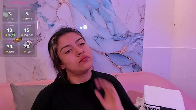 taylor cupper online show from November 26, 3:18 am