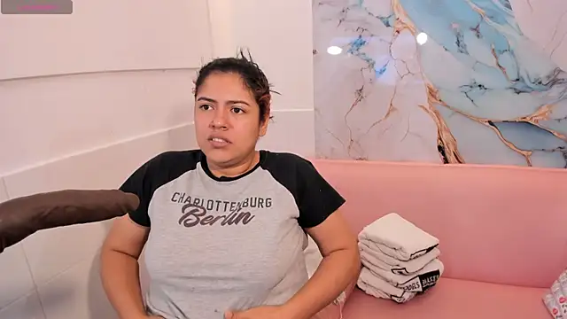 taylor cupper online show from February 13, 4:41 am