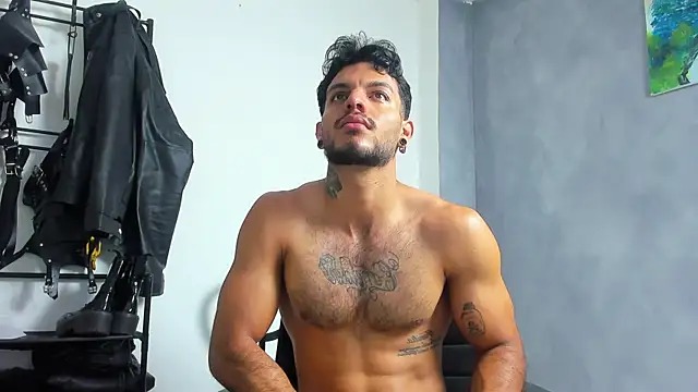 JuanBlade online show from April 5, 5:21 pm