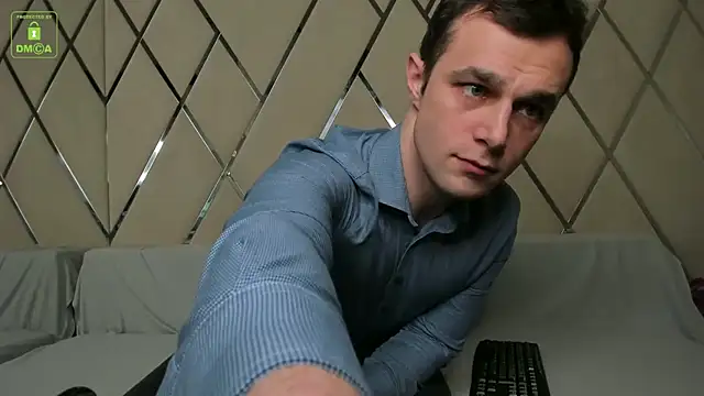 Snapshot of BrandonNorris chatting on December 9, 4:45 am BrandonNorris online show from December 9, 4:45 am