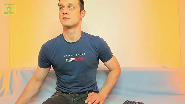 Snapshot of BrandonNorris chatting on December 13, 8:26 pm BrandonNorris online show from December 13, 8:26 pm