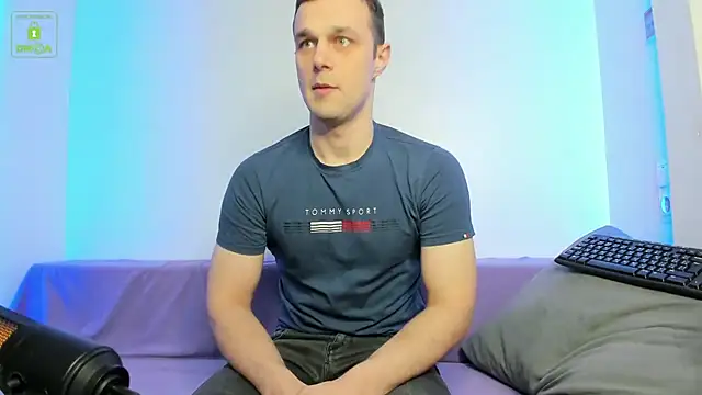 Snapshot of BrandonNorris chatting on March 16, 7:06 pm BrandonNorris online show from March 16, 7:06 pm