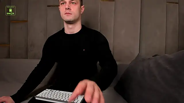 BrandonNorris online show from March 10, 4:17 am